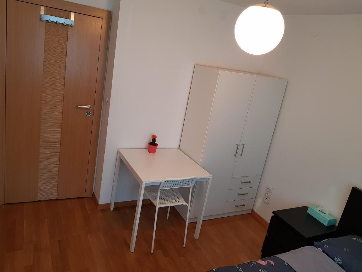 Mirrorroom Pl Citycenter 바르샤바 외부 사진