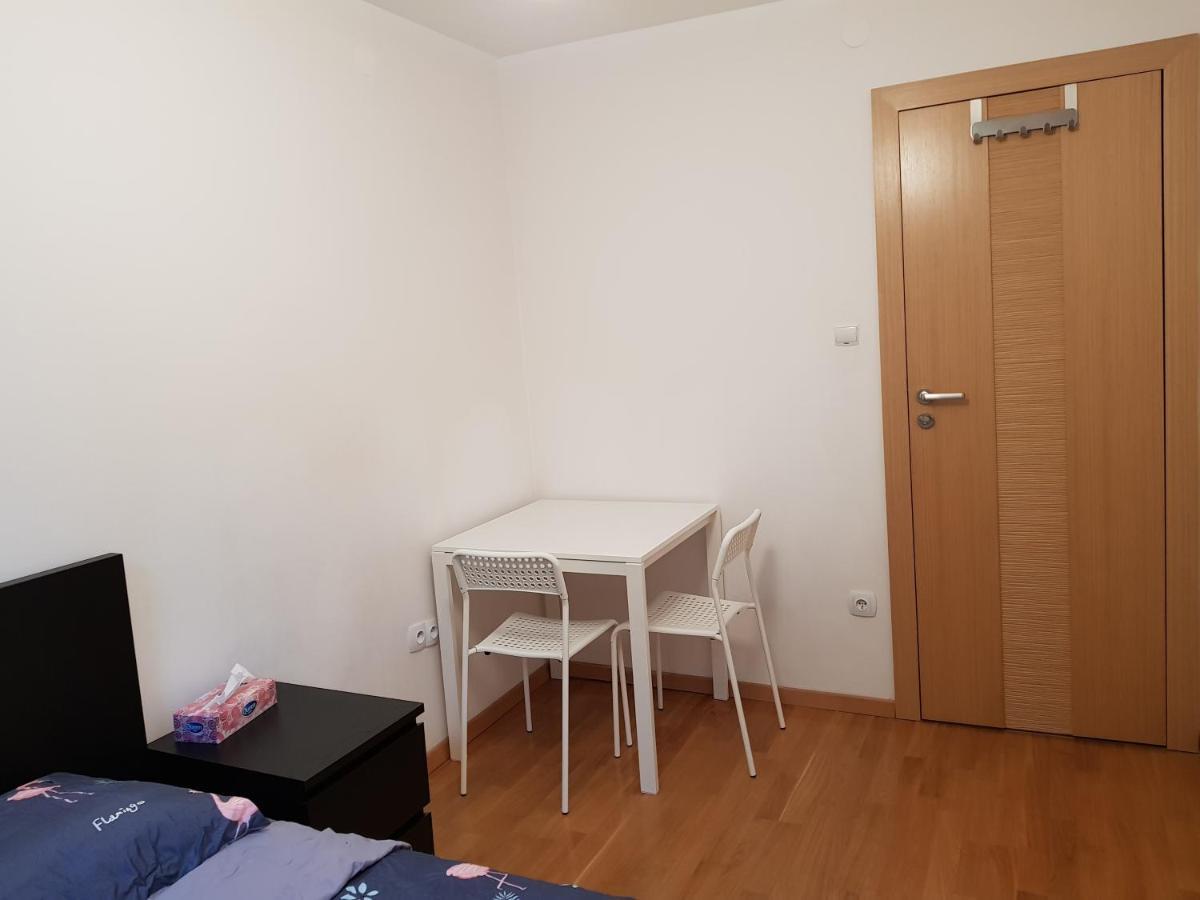 Mirrorroom Pl Citycenter 바르샤바 외부 사진